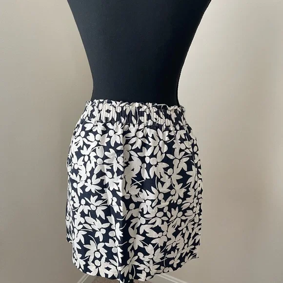 J. Crew Tropical Hawaiian beach floral print pencil skirt lined - Picture 1 of 5